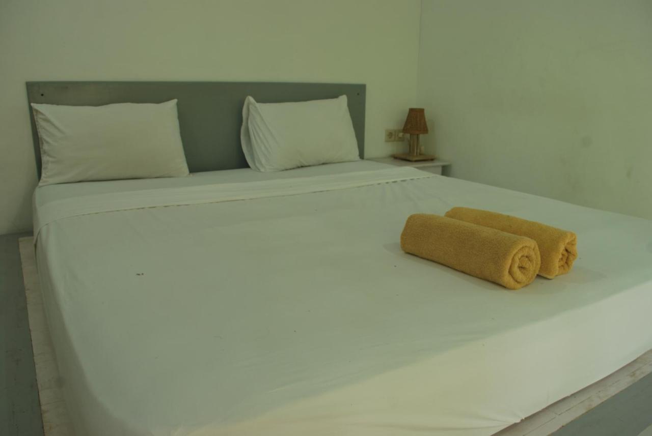 Gili Smile Bungalow Gili Trawangan Exterior foto