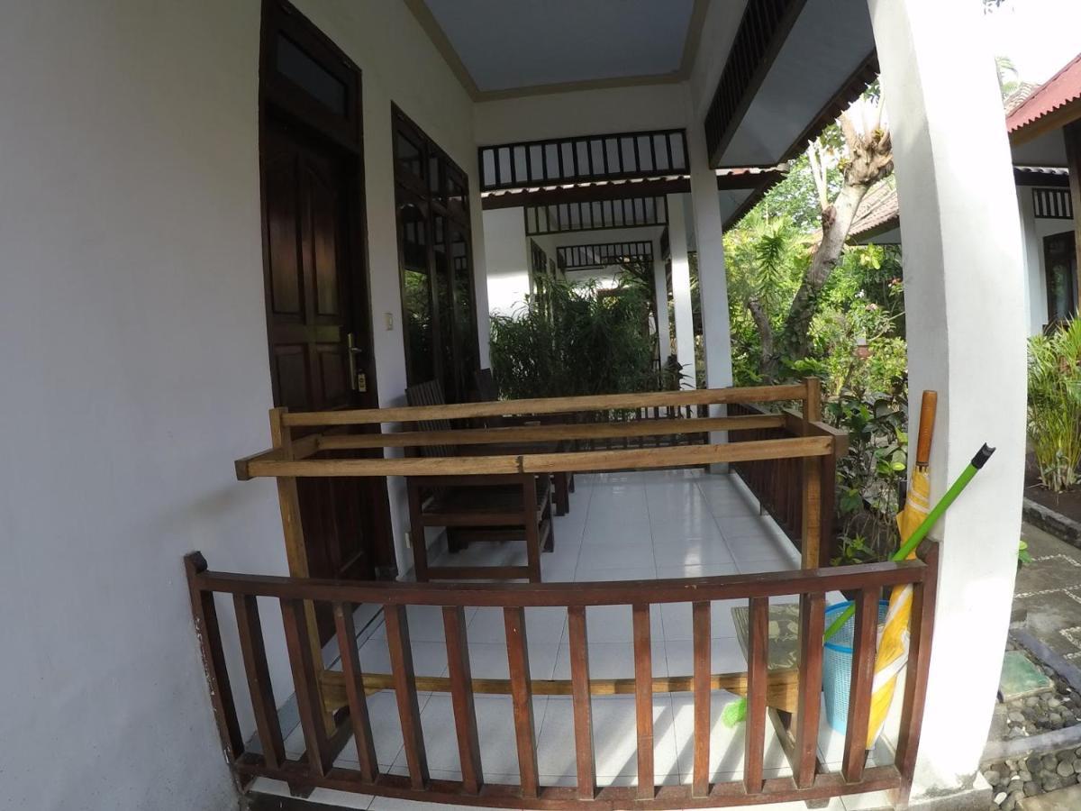 Gili Smile Bungalow Gili Trawangan Exterior foto